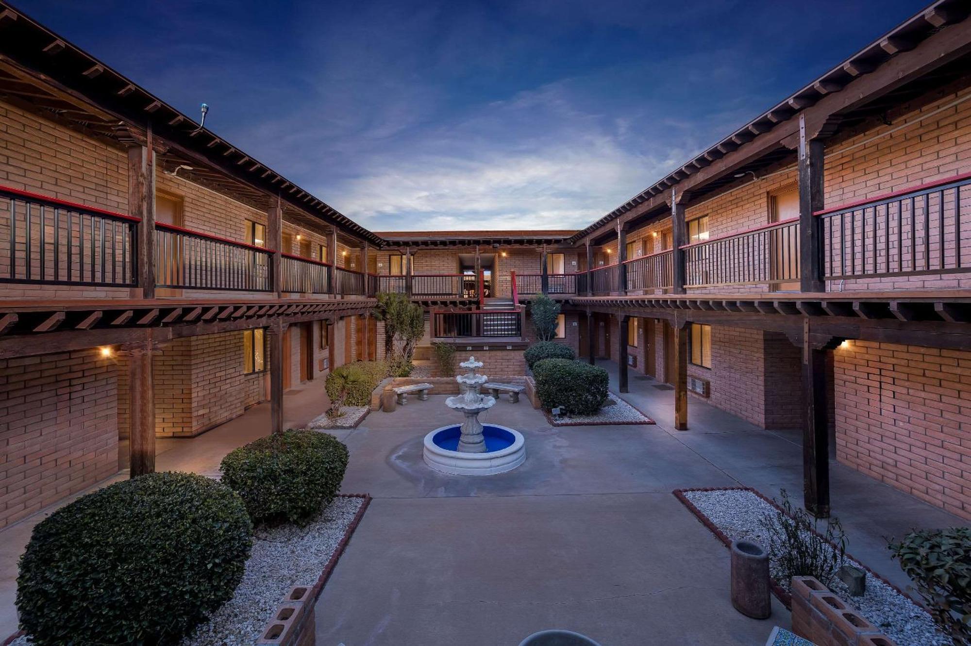 Clarion Inn Sierra Vista Eksteriør bilde